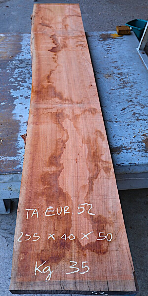 TAVOLA EUCALIPTO ROSSO