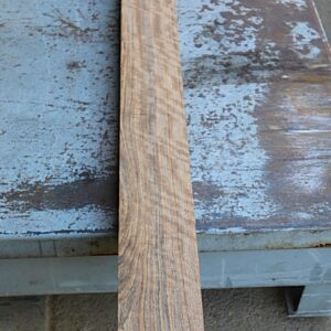 TAVOLA AMAZAQUE DANIELA